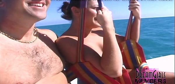  Naked Parasailing With Three Hot Spring Breakers